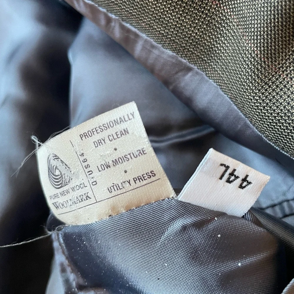 HART‎ SCHAFFNER & MARX Made in USA Subtle Glen Check Wool Suit Size 44 L
